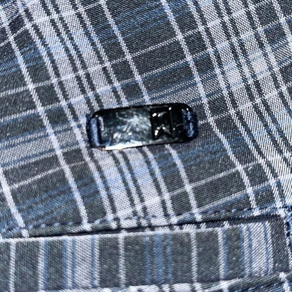 Nike Tiger Woods Metal Tab TW flat front style plaid check Golf shorts 34 men’s - Picture 5 of 6